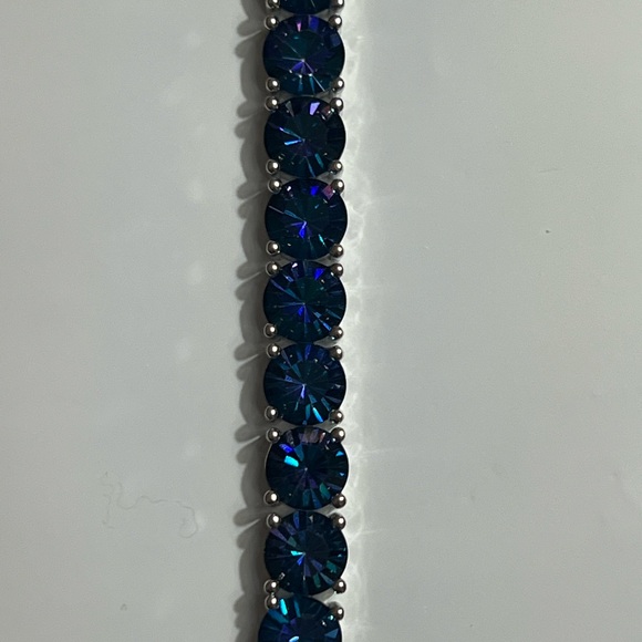 Sapphire Blue Crystal and Silver bracelet - Picture 2 of 2